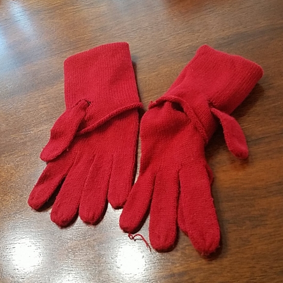 Burgandy Glove & Winter Head Wrap Set - Picture 5 of 8
